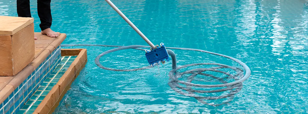 Orlando Florida | Pool Vacuum | Pool Cleaning | Pool Care